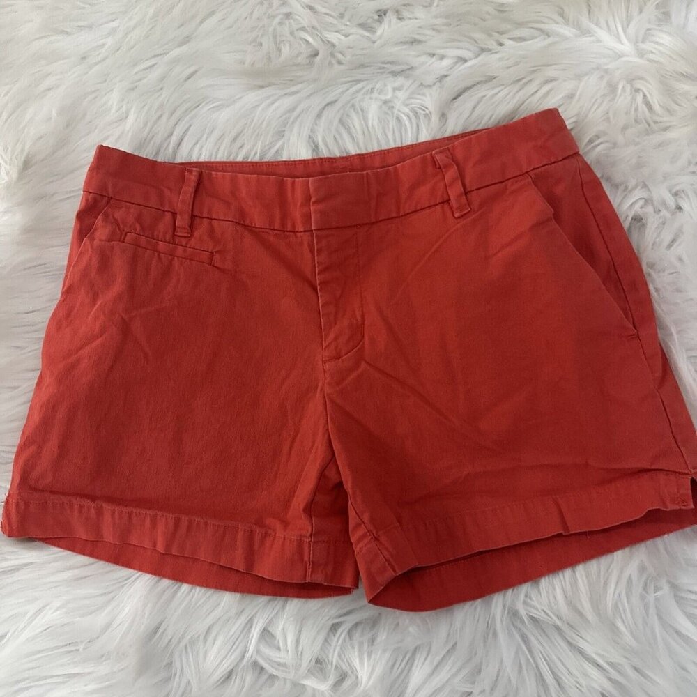 Patagonia women sOrganic cotton shorts 2 back logo worn many times